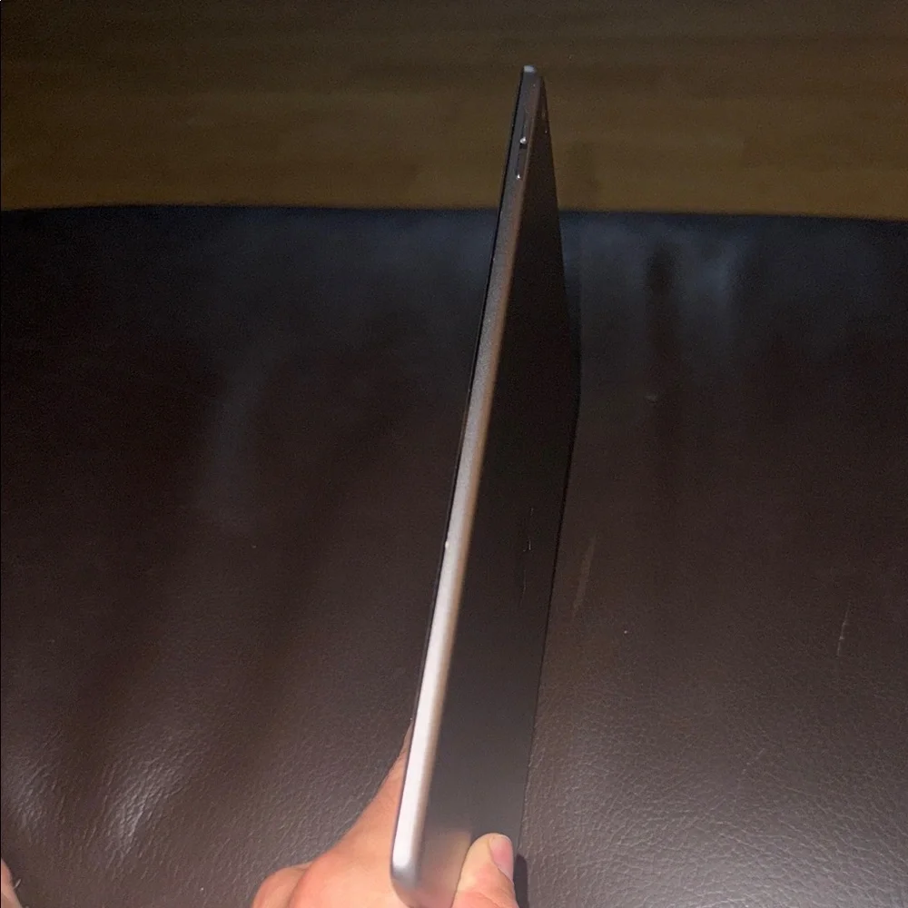 iPad Air 2 - 64GB very good condition -